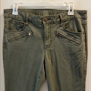 a.n.a Olive Green Jeggings